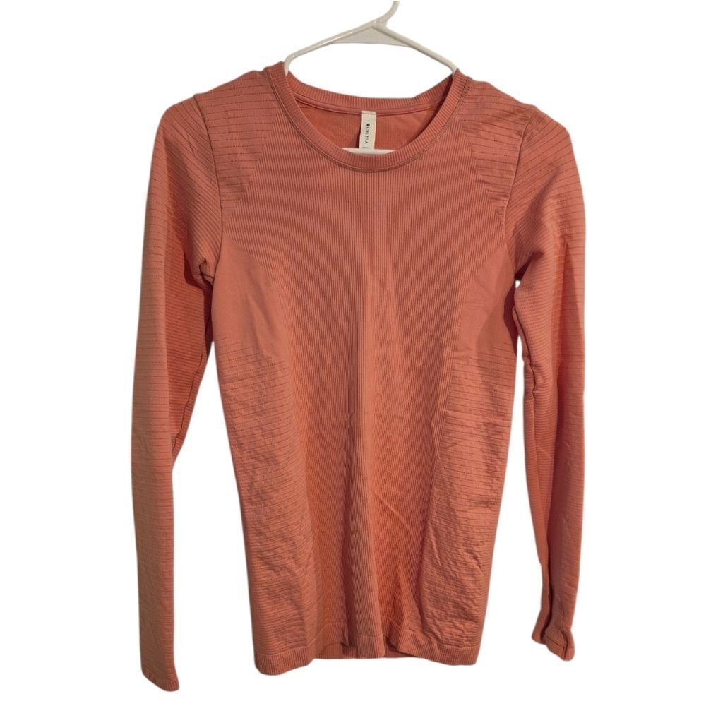 Athleta Flurry Blizzard Rib Top Seamless. Conch Pink. Size Xs